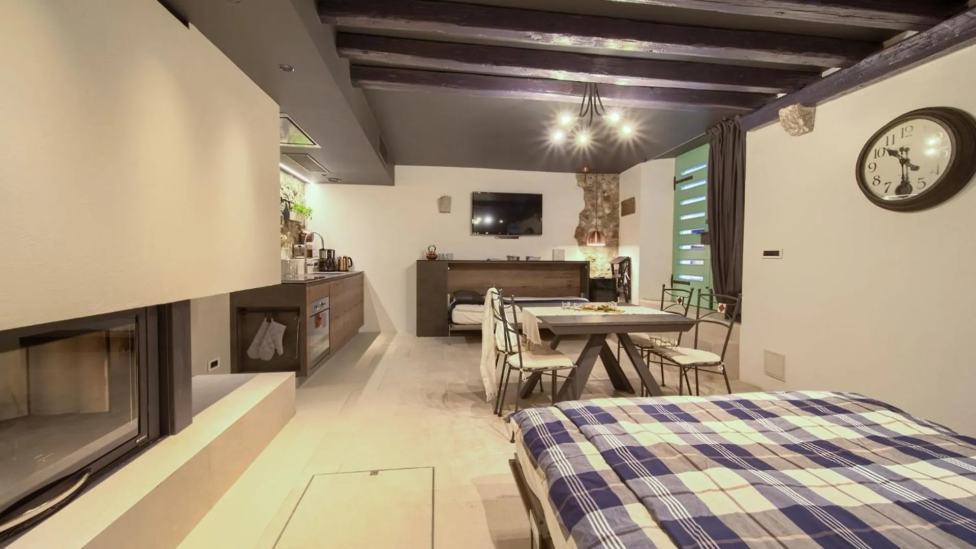 Vibrant And Elegant Downtown Krk Apartments Krk Town
